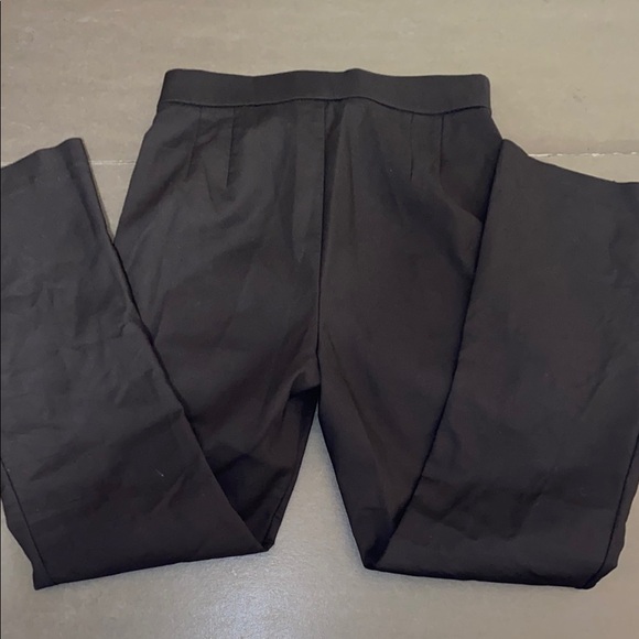 Zara Small Black Trousers with Relaxed Fit - Picture 5 of 10